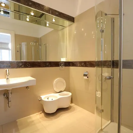 Fantastic Waw - K 5 * ורשה